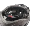 Casco da bici con regolatore a rotella