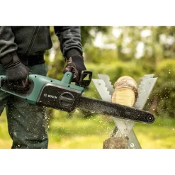 Elettrosega Bosch UniversalChain barra L 40 cm 57 maglie 1800 W