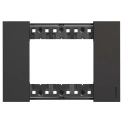 Placca 3 moduli in Tecnopolimero Bticino KA4803KG Living Now colore Nero