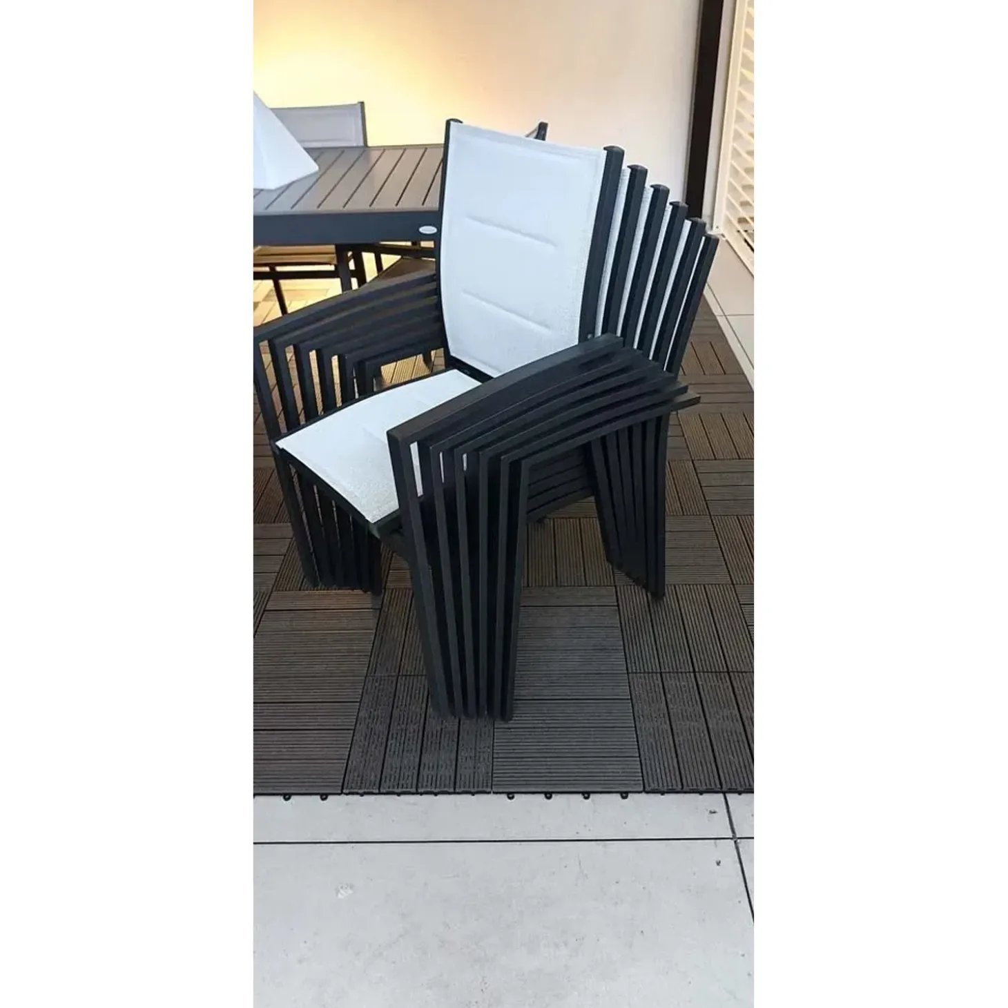 Sedia da giardino impilabile Alissa in alluminio antracite e seduta grigia 6 pz