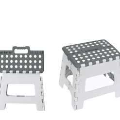 Sgabello pieghevole in polipropilene H 22 cm p. max 150 kg