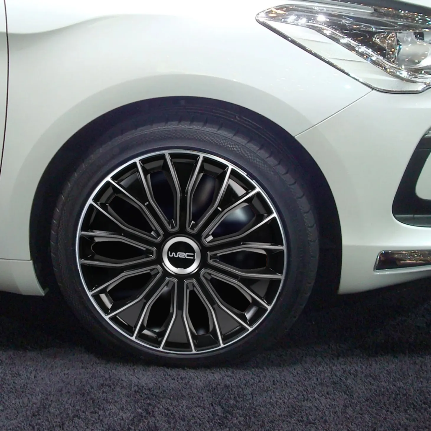 WRC scatola 4 copricerchi 16" bicolore